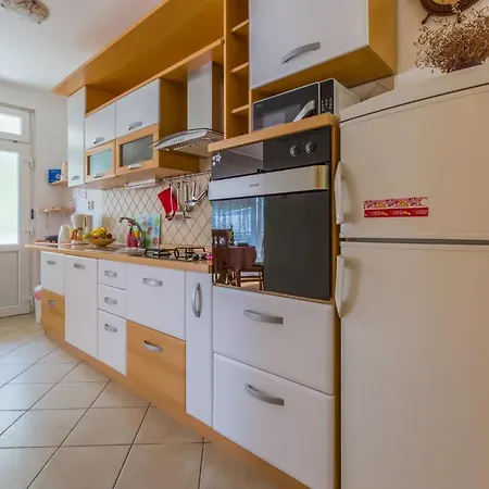 Apartment Dobrila Crikvenica